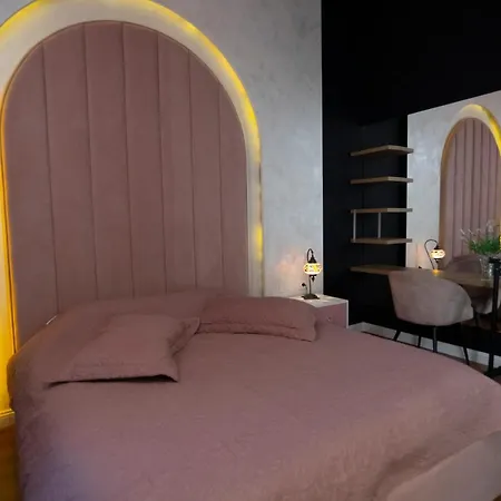 别墅 Stylish Two Bedroom House With Private Pool