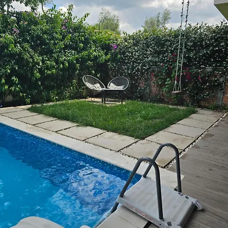 Stylish Two Bedroom House With Private Pool فيلة *